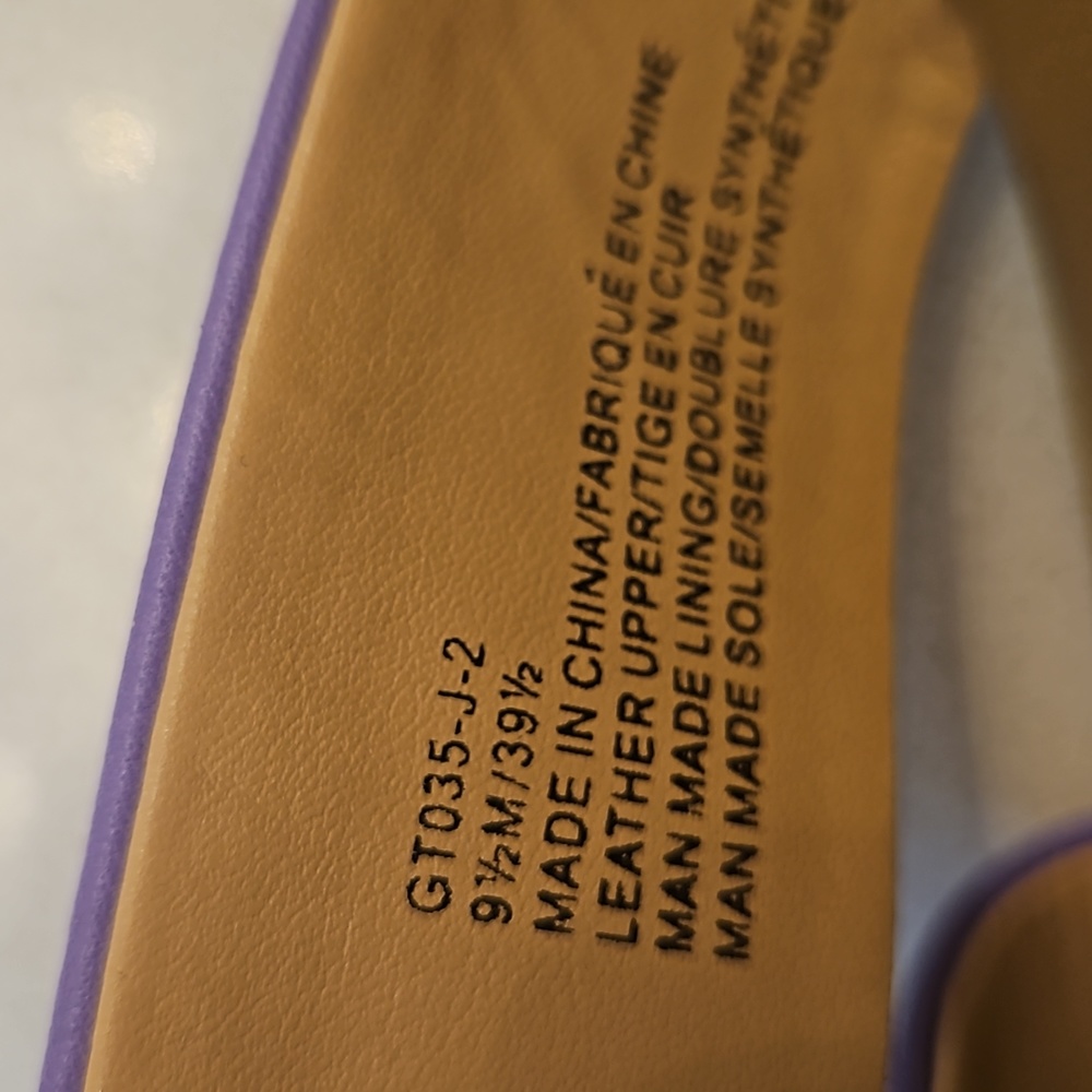 Saks 5th Avenue Leather Sandals  sz 9.5 M
🎉HOST PICK🎉 - Picture 5 of 8
